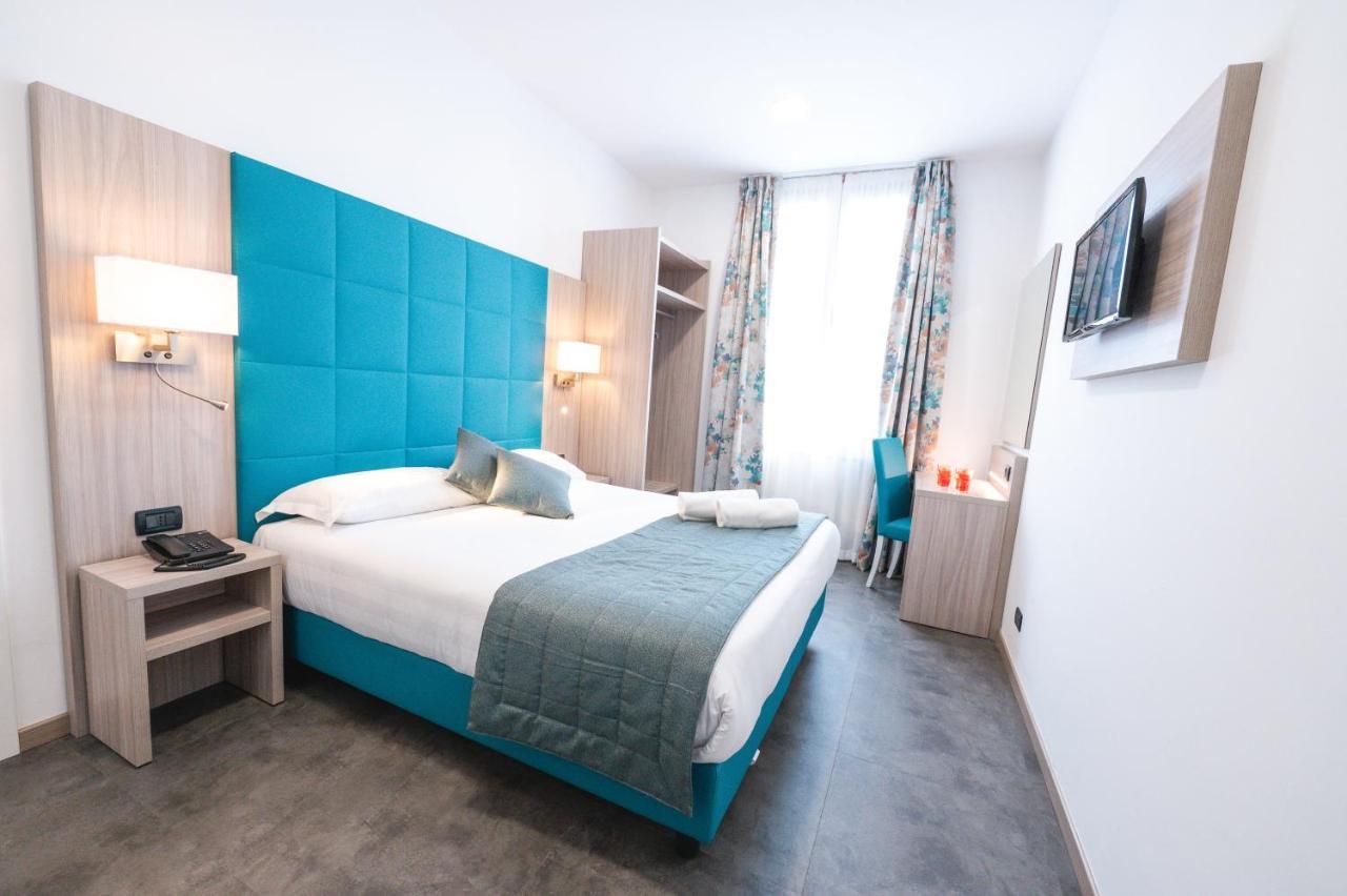 Coccodrillo Hotel & Apartments Варацце Экстерьер фото
